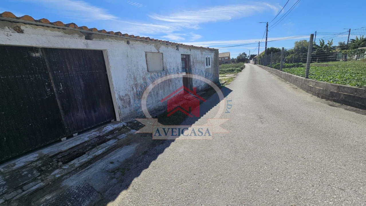 Moradia T3 para Venda em Aradas Foto 7