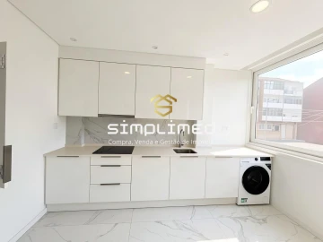 Apartamento T2 para Venda em Alto do Seixalinho, Santo André e Verderena