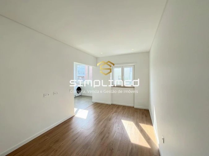 Apartamento T2 para Venda em Alto do Seixalinho, Santo André e Verderena Foto 8