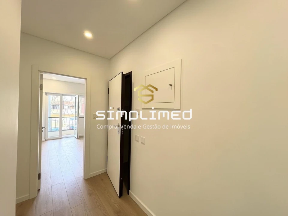 Apartamento T2 para Venda em Alto do Seixalinho, Santo André e Verderena Foto 16