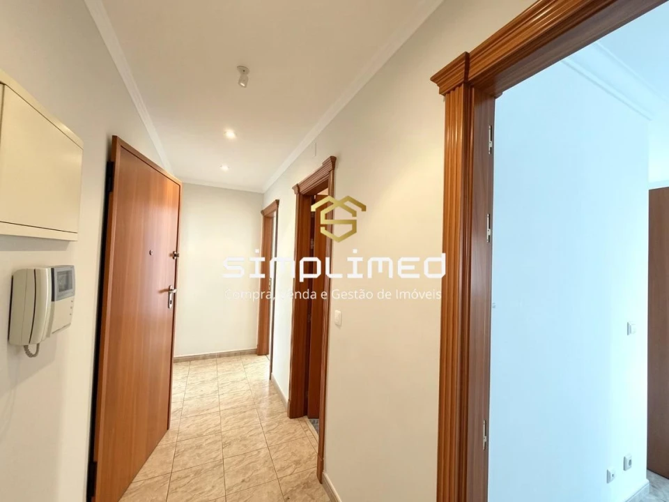 Apartamento T2 para Venda em Mina de Água Foto 18
