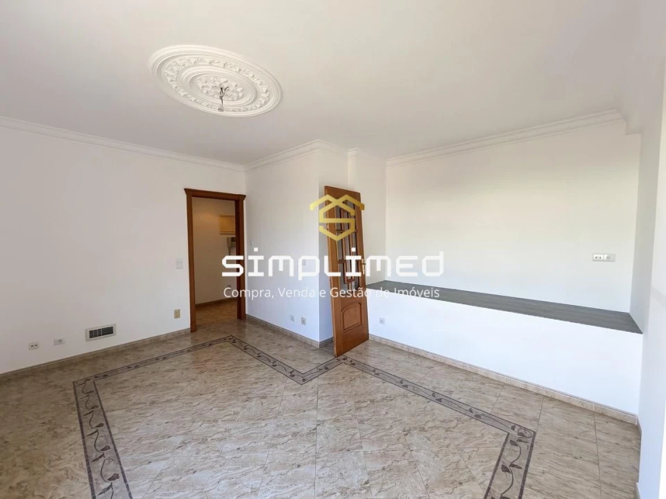 Apartamento T2 para Venda em Mina de Água Foto 12