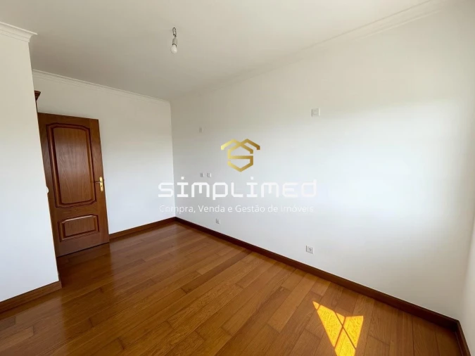 Apartamento T2 para Venda em Mina de Água Foto 19