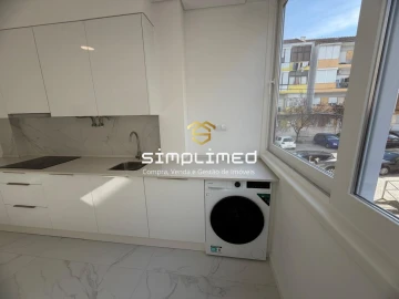 Apartamento T2 para Venda em Alto do Seixalinho, Santo André e Verderena