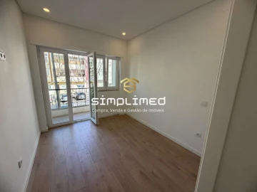 Apartamento T2 para Venda em Alto do Seixalinho, Santo André e Verderena