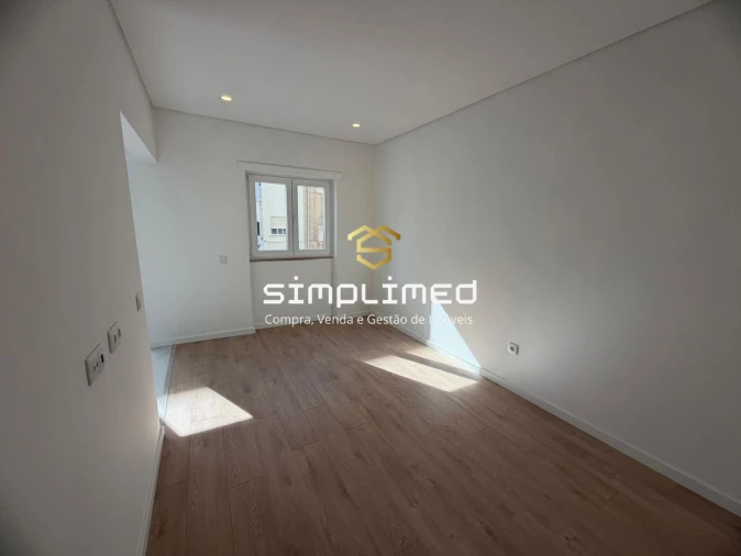 Apartamento T2 para Venda em Alto do Seixalinho, Santo André e Verderena Foto 5