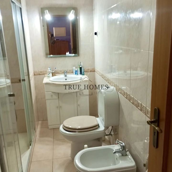 Apartamento T1 para Venda em Portimão Foto 10