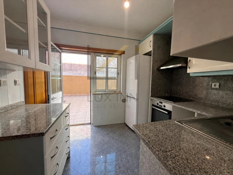 Apartamento T2 para Venda em Mina de Água Foto 5