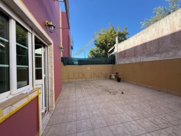 Apartamento T2 para Venda em Mina de Água