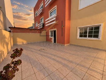Apartamento T2 para Venda em Mina de Água