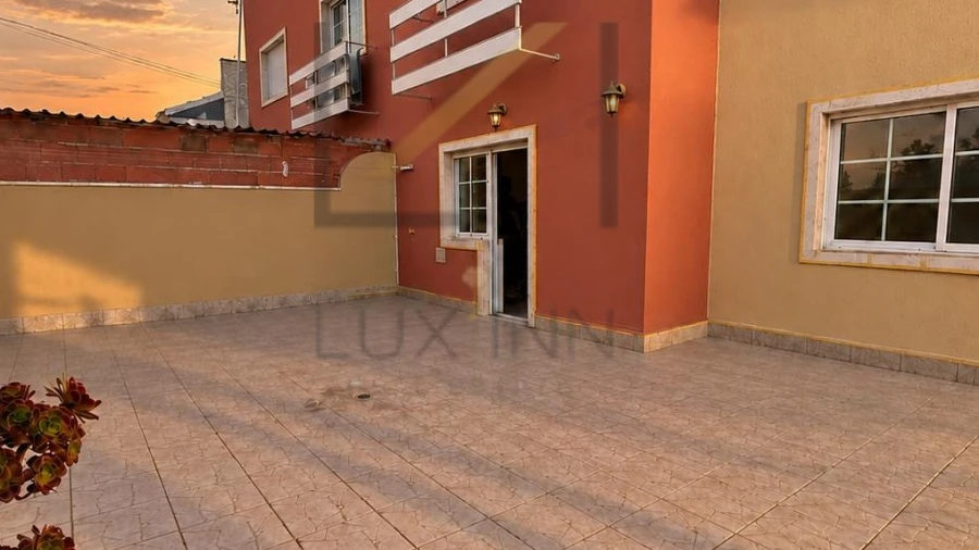 Apartamento T2 para Venda em Mina de Água