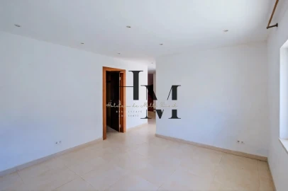 Moradia T4 para Venda em Alcabideche