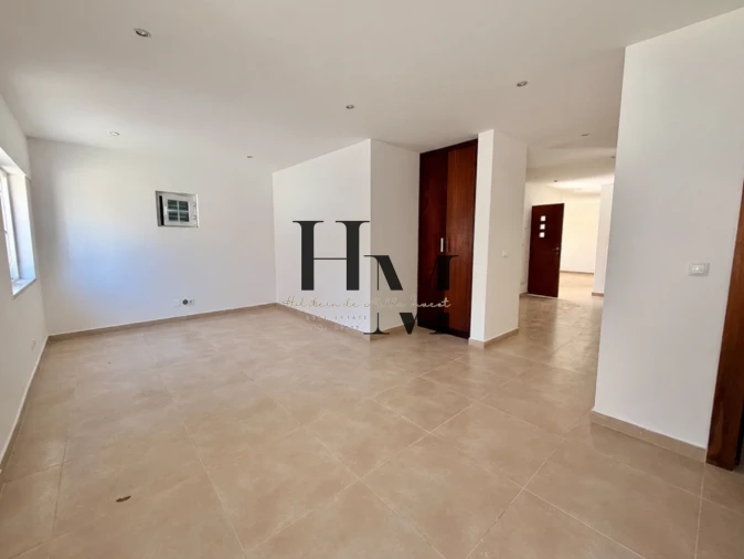 Moradia T4 para Venda em Alcabideche Foto 30