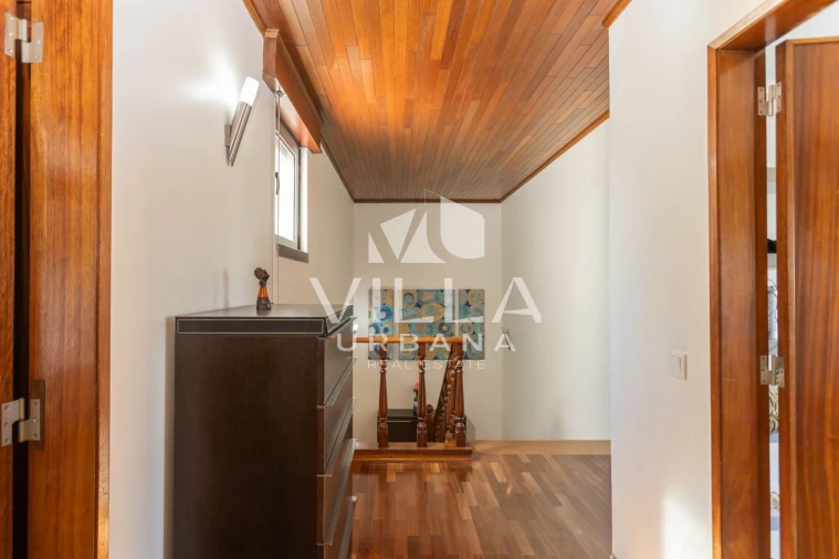 Moradia T3 para Venda em Alcabideche Foto 50