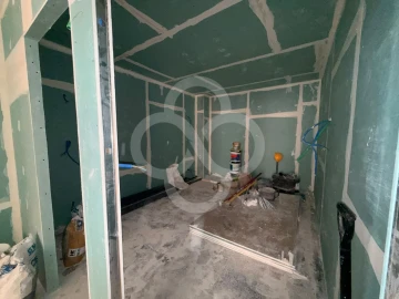 Apartamento T1 para Venda em Pontinha e Famões
