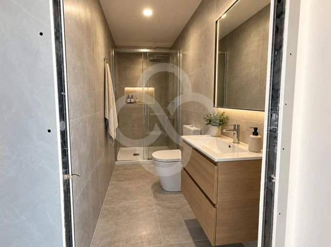 Apartamento T1 para Venda em Pontinha e Famões Foto 3