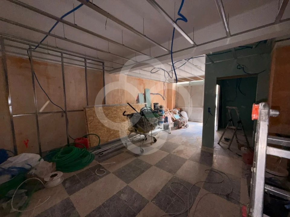 Apartamento T2 para Venda em Pontinha e Famões Foto 22