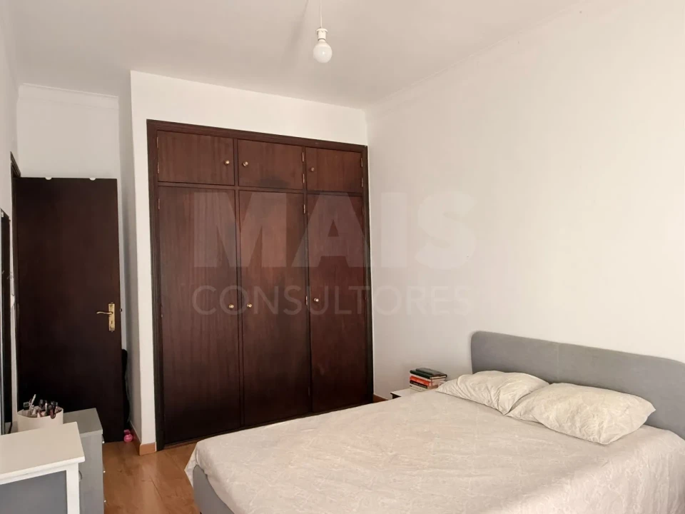 Apartamento T1 para Arrendamento em Algés, Linda-A-Velha e Cruz Quebrada-Dafundo Foto 10
