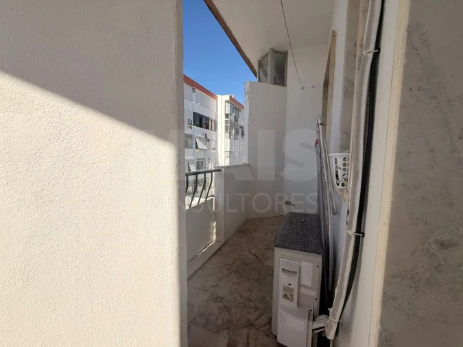 Apartamento T1 para Arrendamento em Algés, Linda-A-Velha e Cruz Quebrada-Dafundo Foto 4