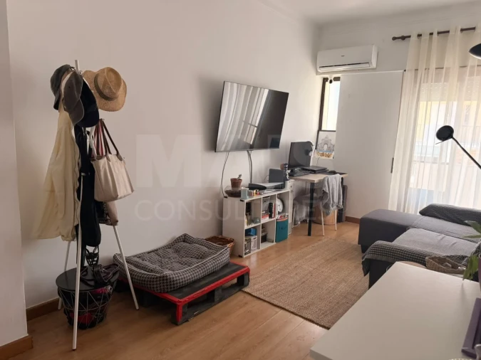 Apartamento T1 para Arrendamento em Algés, Linda-A-Velha e Cruz Quebrada-Dafundo Foto 7