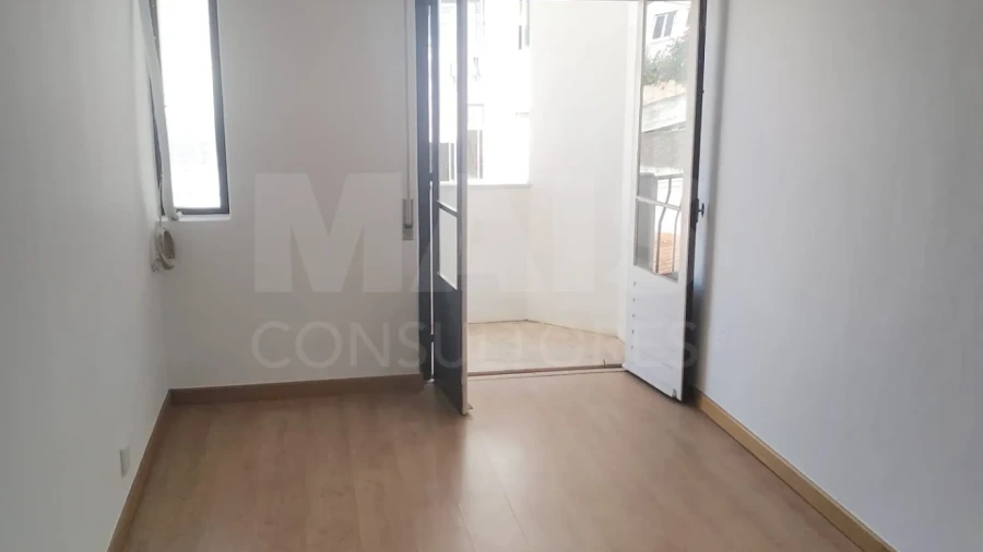 Apartamento T1 para Arrendamento em Algés, Linda-A-Velha e Cruz Quebrada-Dafundo