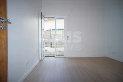 Apartamento T2 para Venda em Porto Salvo