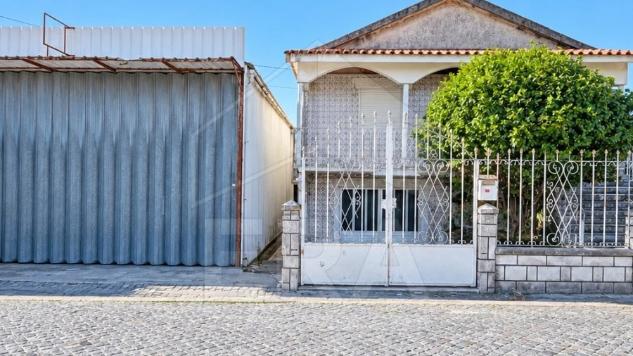 Moradia T3 para Venda em Aver-O-Mar, Amorim e Terroso