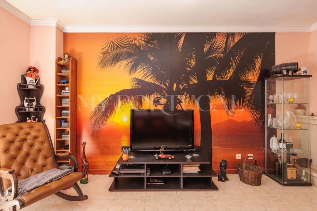 Apartamento T2 para Venda em Rio de Mouro Foto 7