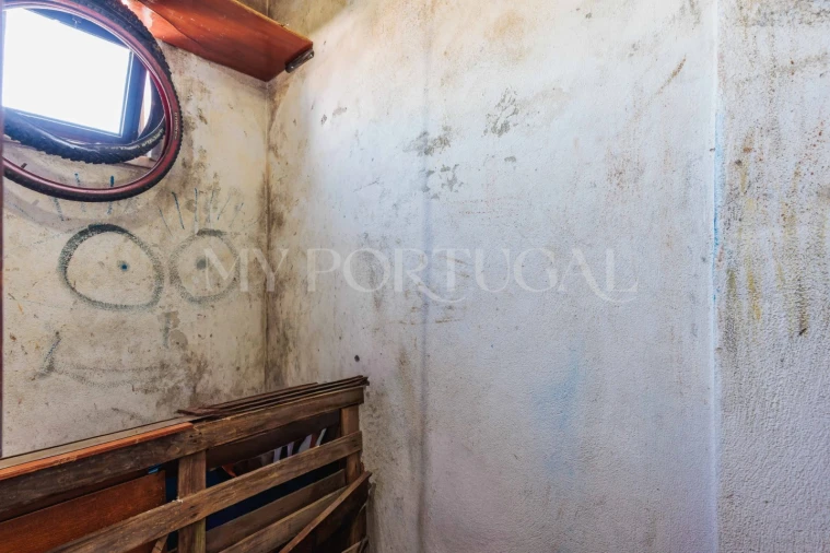 Apartamento T2 para Venda em Rio de Mouro Foto 28