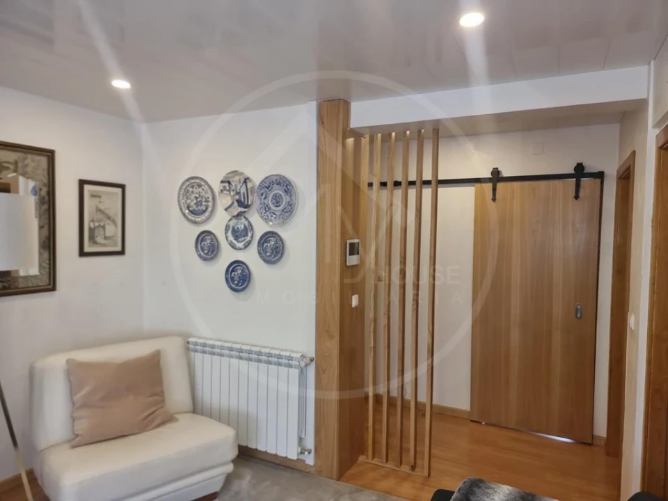 Apartamento T3 para Venda em Salvador e Santo Aleixo de Além-Tâmega Foto 1
