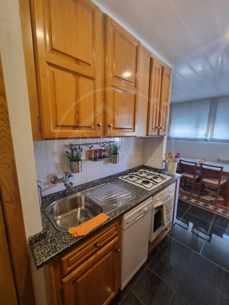Apartamento T3 para Venda em Salvador e Santo Aleixo de Além-Tâmega Foto 4