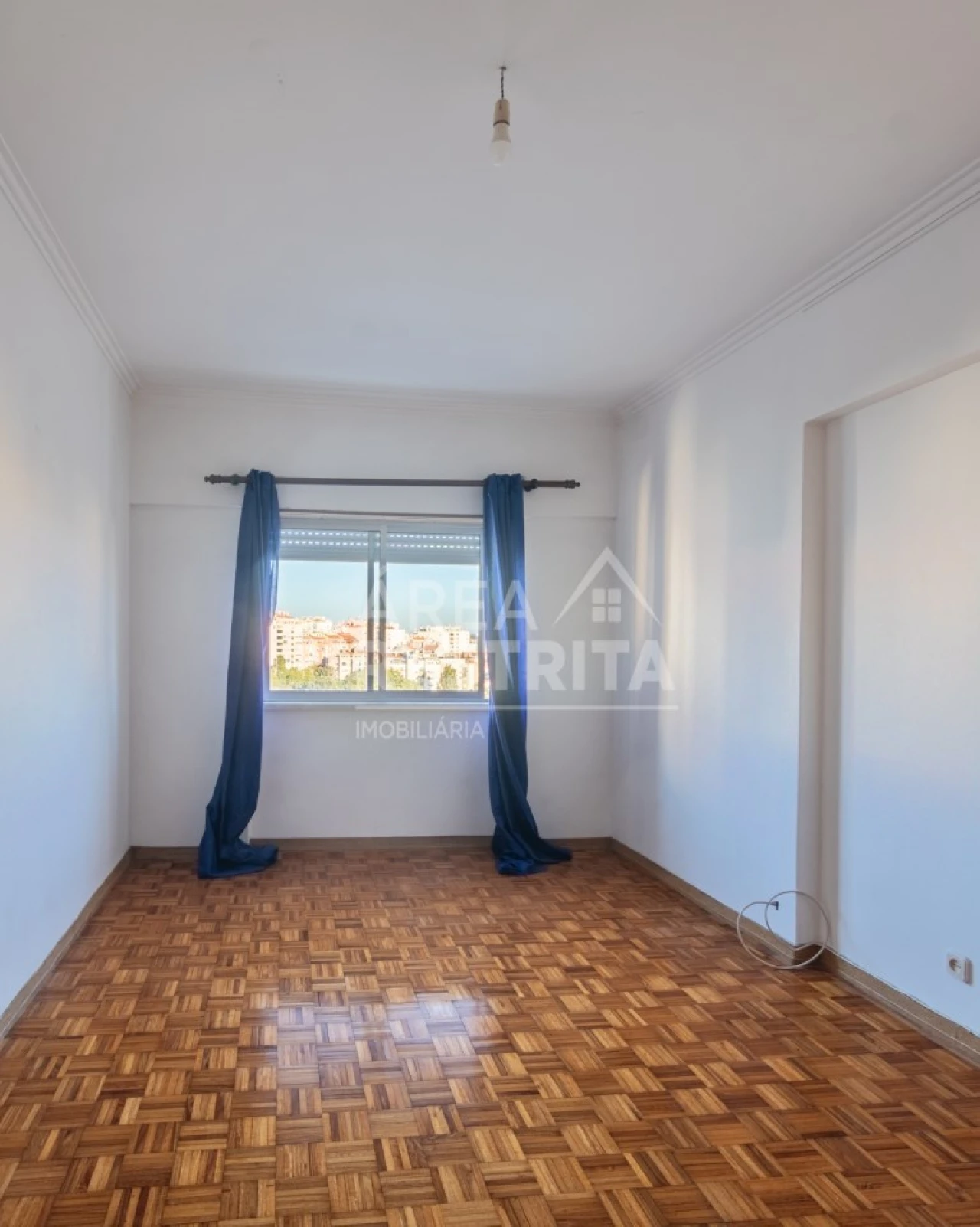Apartamento T2 para Venda em Massamá e Monte Abraão Foto 14