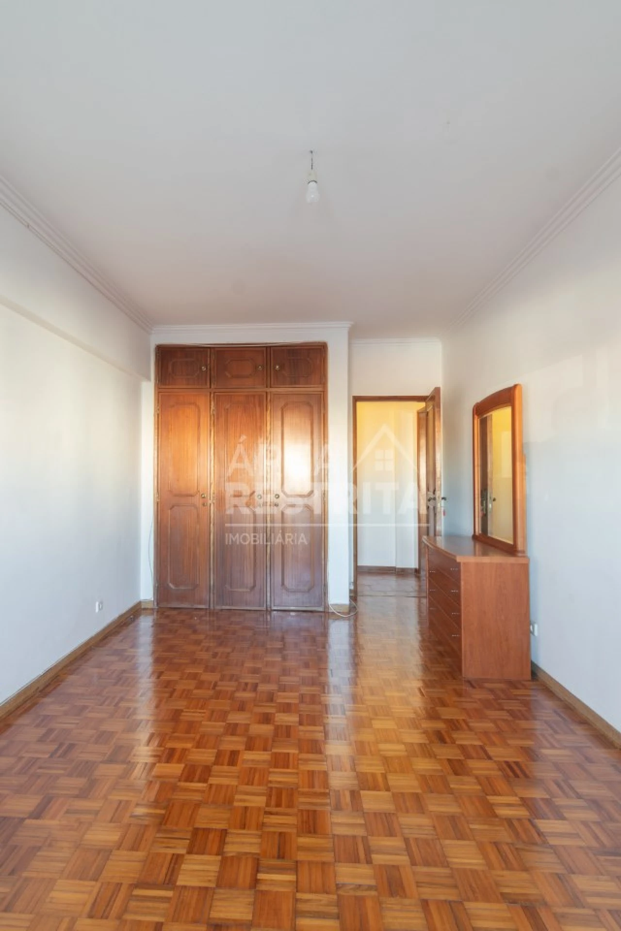 Apartamento T2 para Venda em Massamá e Monte Abraão Foto 15