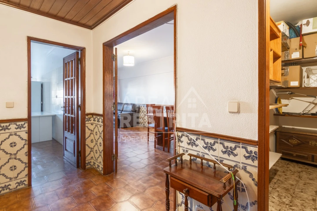Apartamento T2 para Venda em Massamá e Monte Abraão Foto 6