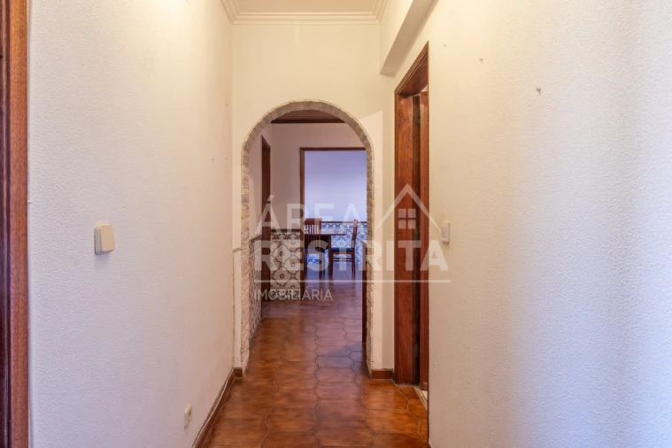 Apartamento T2 para Venda em Massamá e Monte Abraão Foto 9