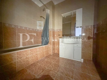 Apartamento T1 para Arrendamento em Vila Nova de Famalicão e Calendário