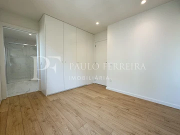 Apartamento T1 para Arrendamento em Vila Nova de Famalicão e Calendário