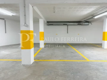 Apartamento T1 para Arrendamento em Vila Nova de Famalicão e Calendário