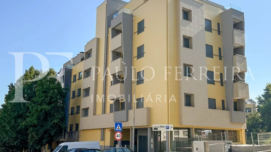 Apartamento T1 para Arrendamento em Vila Nova de Famalicão e Calendário