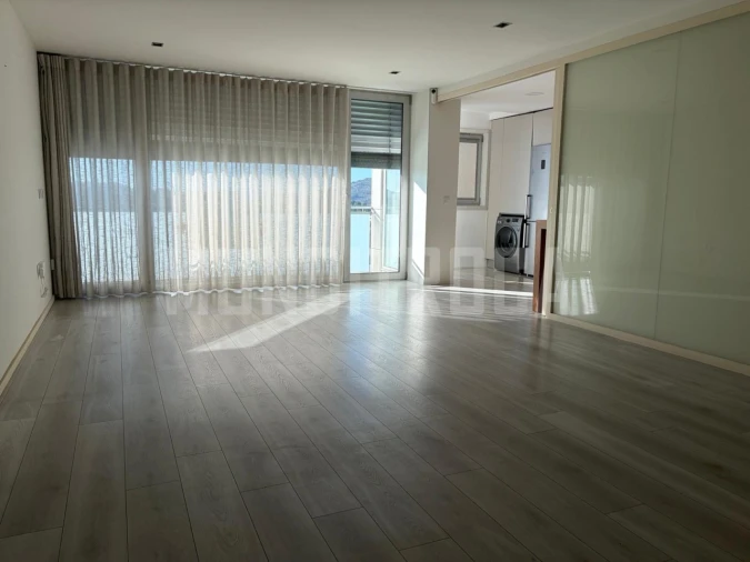 Apartamento T3 para Venda em Ferreiros e Gondizalves Foto 4