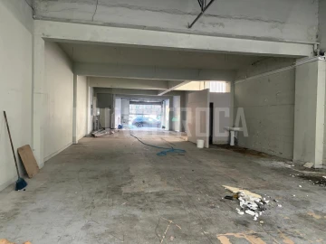 Loja para Venda em Braga (São José de São Lázaro e São João do Souto)