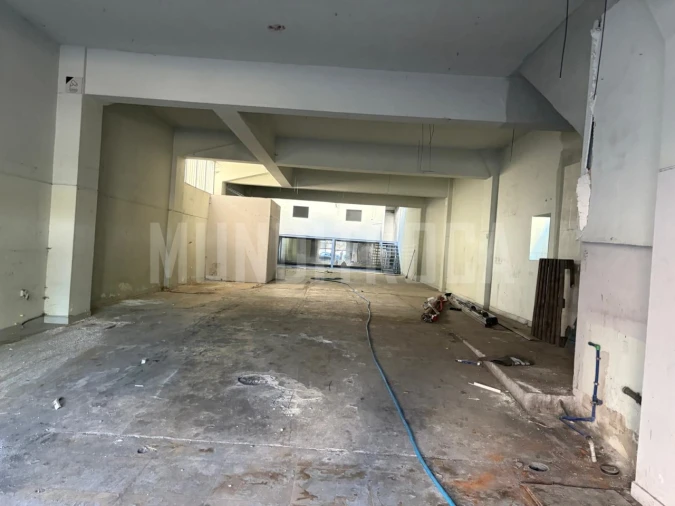 Loja para Venda em Braga (São José de São Lázaro e São João do Souto) Foto 2