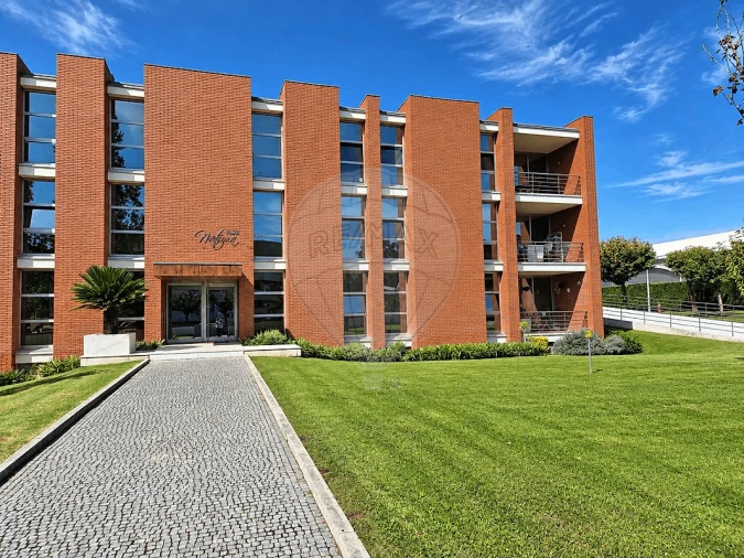 Apartamento T2 para Venda em Milheiros Foto 5