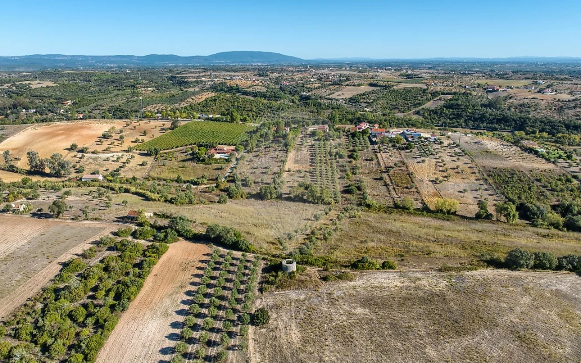 Moradia T2 para Venda em Achete, Azoia de Baixo e Póvoa de Santarém Foto 14