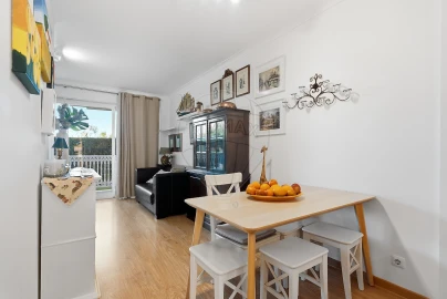 Apartamento T1 para Arrendamento em Silveira