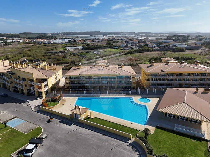 Apartamento T1 para Arrendamento em Silveira Foto 4