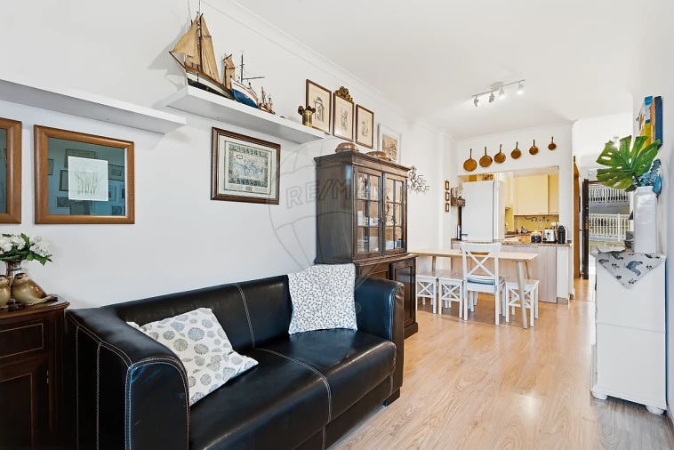 Apartamento T1 para Arrendamento em Silveira Foto 6