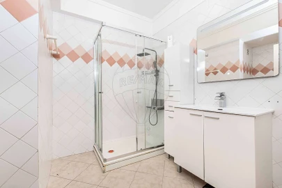 Apartamento T3 para Venda em Alverca do Ribatejo e Sobralinho