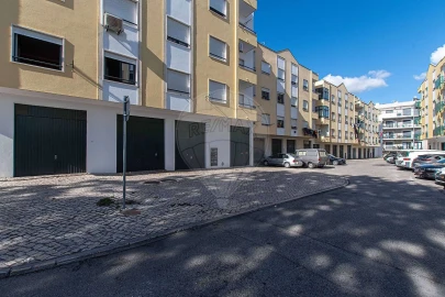 Apartamento T3 para Venda em Alverca do Ribatejo e Sobralinho