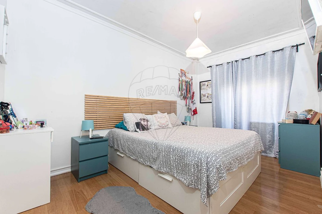 Apartamento T3 para Venda em Alverca do Ribatejo e Sobralinho Foto 7